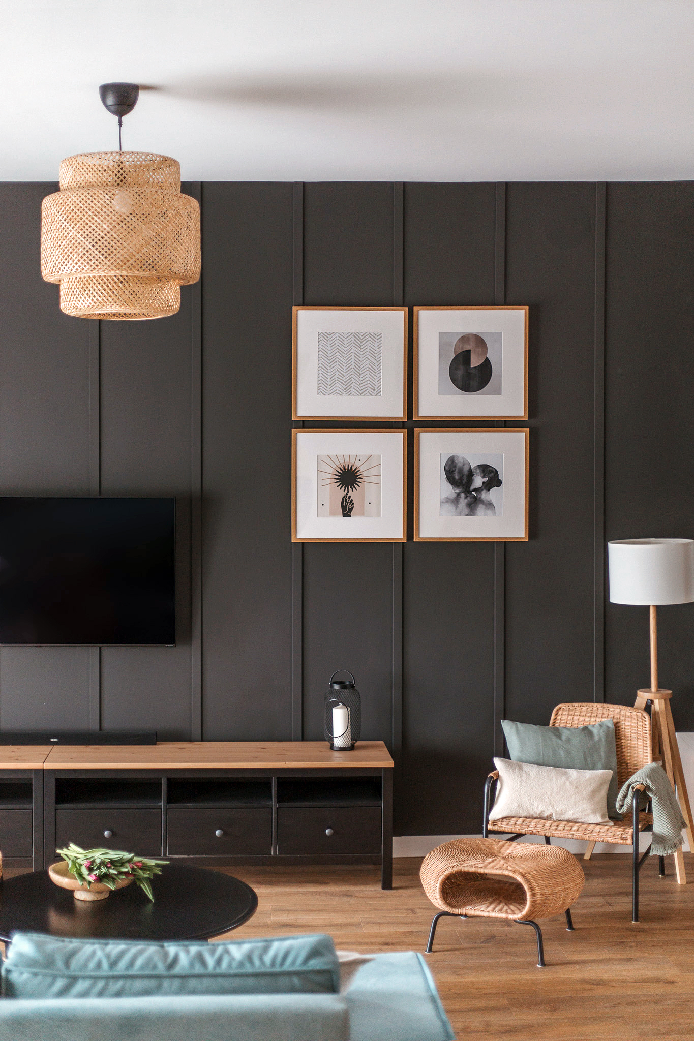 Projektowanie wnętrz Gdynia - ciemna ściana 